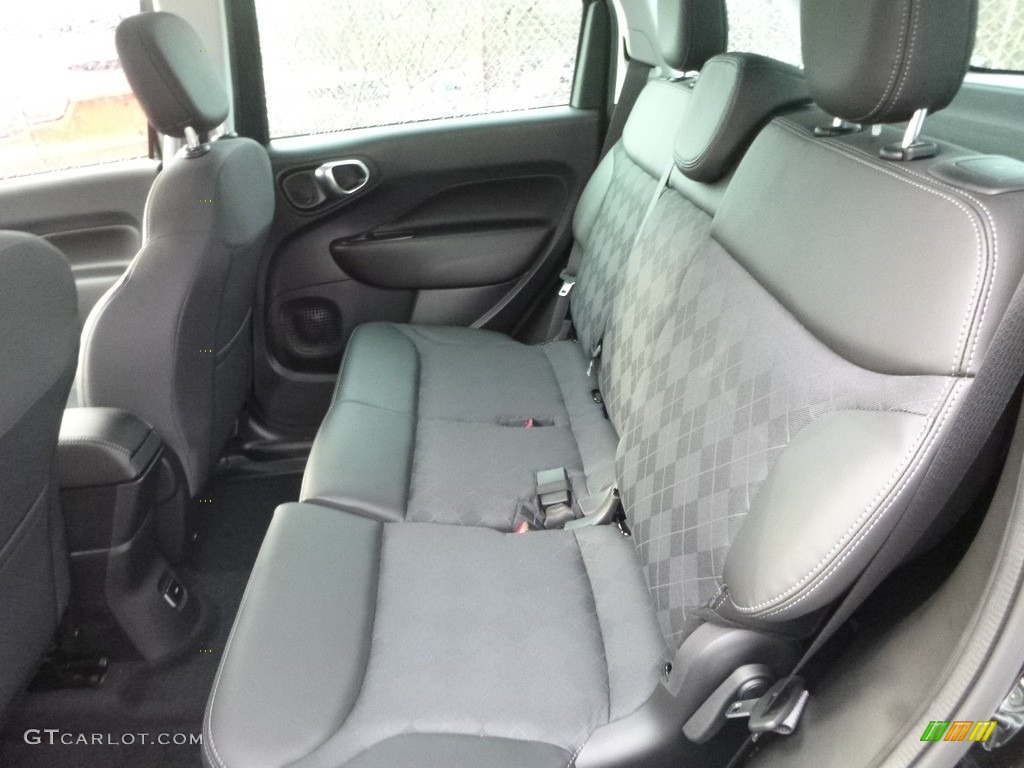 2018 Fiat 500L Pop Rear Seat Photo #125022685