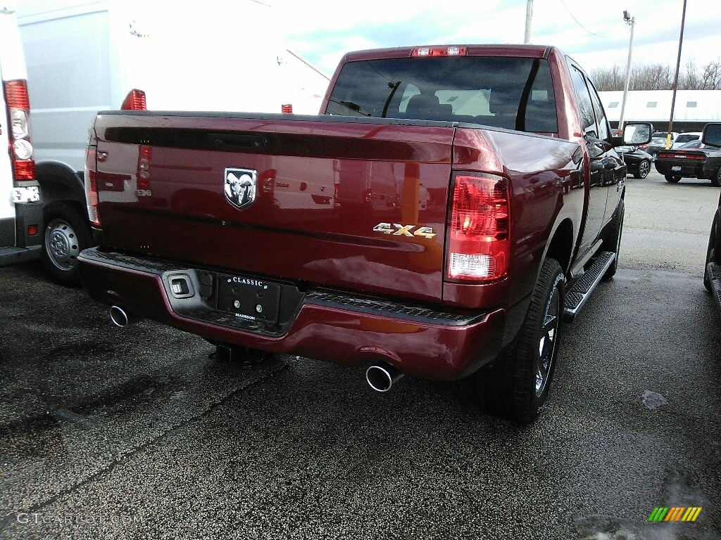 2018 1500 Express Crew Cab 4x4 - Delmonico Red Pearl / Black/Diesel Gray photo #3