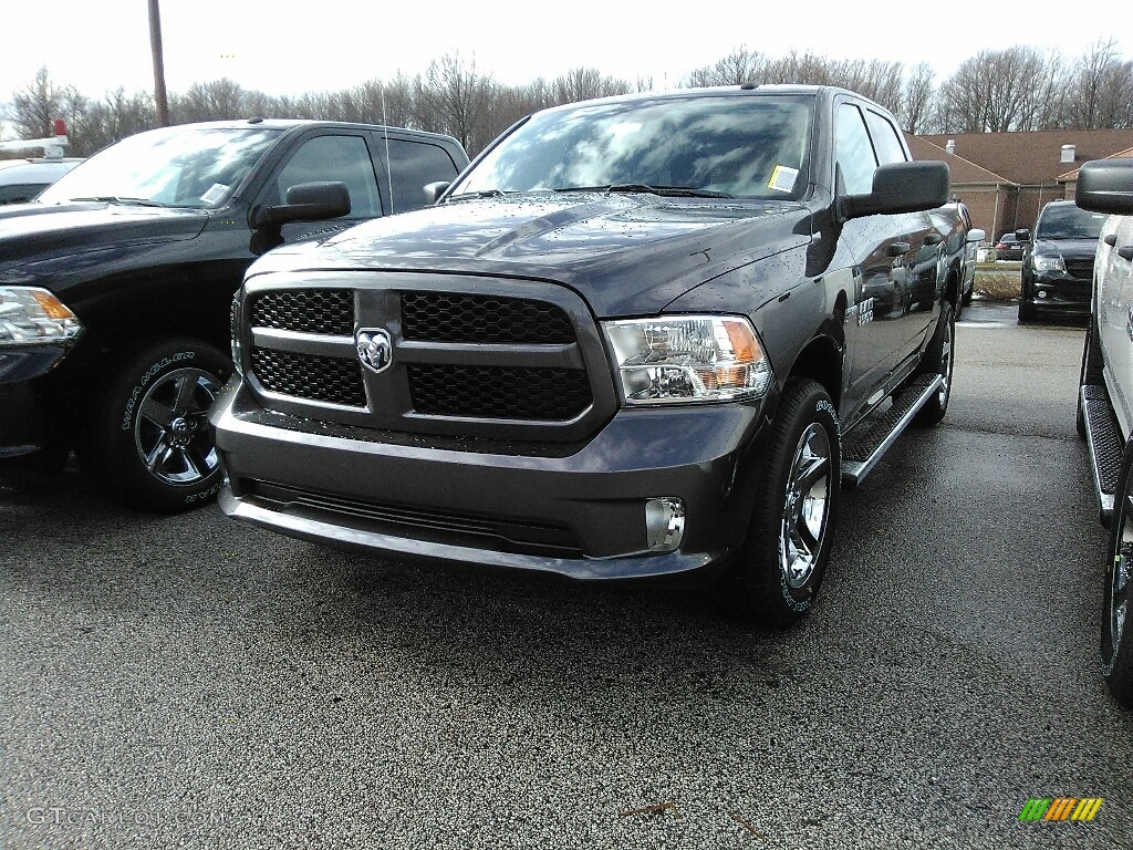 2018 1500 Express Crew Cab 4x4 - Granite Crystal Metallic / Black/Diesel Gray photo #1
