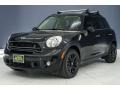 Absolute Black Metallic - Countryman Cooper S Photo No. 30