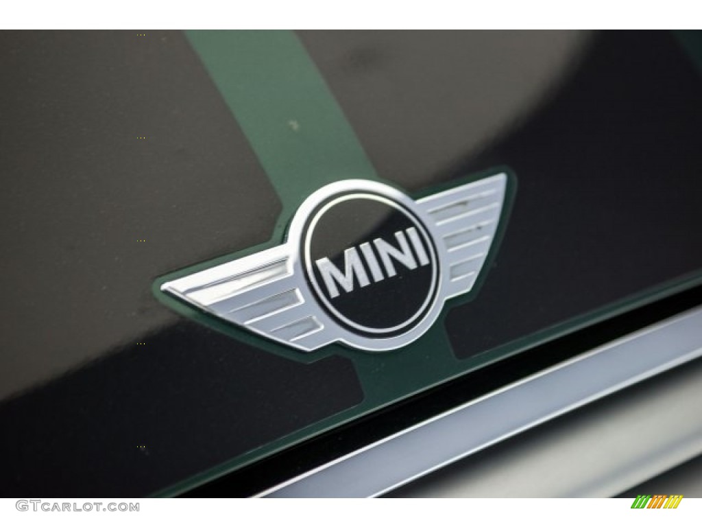 2015 Cooper Hardtop 4 Door - British Racing Green II Metallic / Carbon Black photo #7