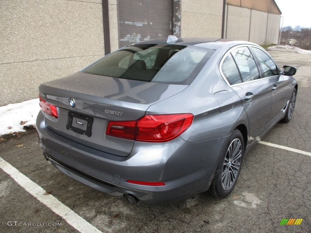2018 5 Series 530i xDrive Sedan - Bluestone Metallic / Black photo #3