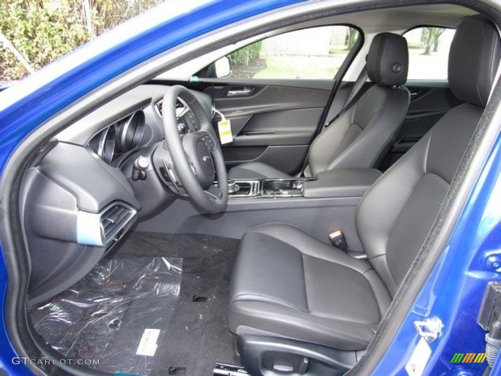 2017 XE 25t Premium - Caesium Blue / Jet photo #3
