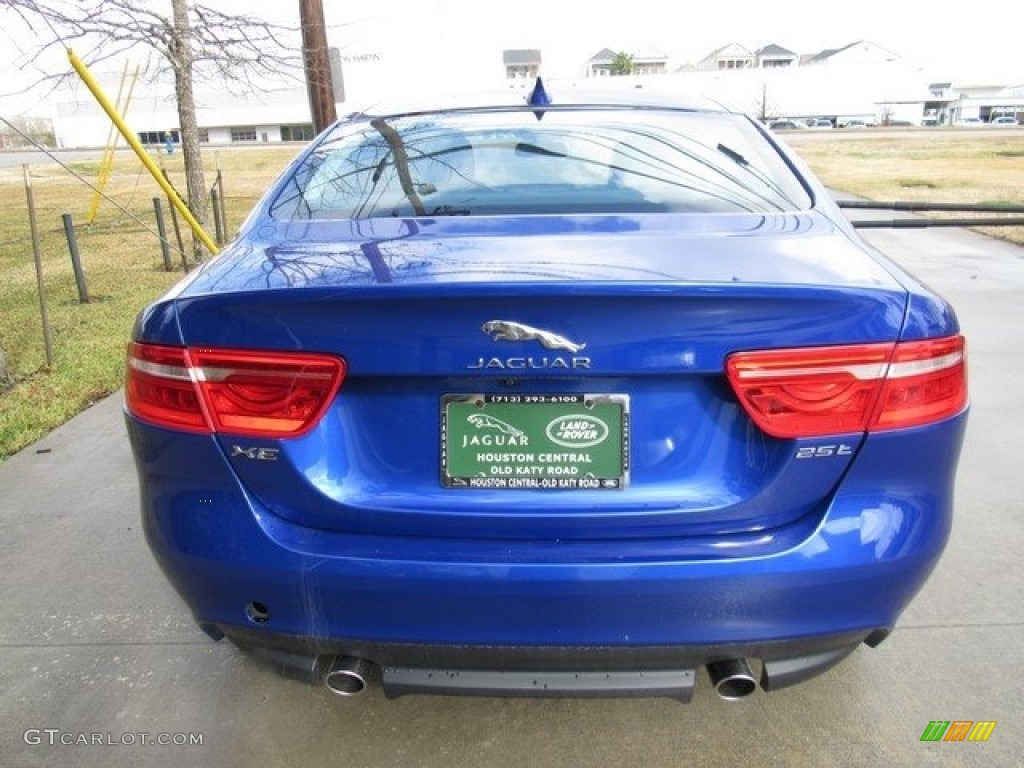 2017 XE 25t Premium - Caesium Blue / Jet photo #8