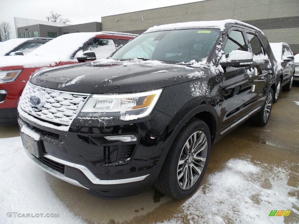 2018 Explorer Platinum 4WD - Shadow Black / Ebony Black photo #1