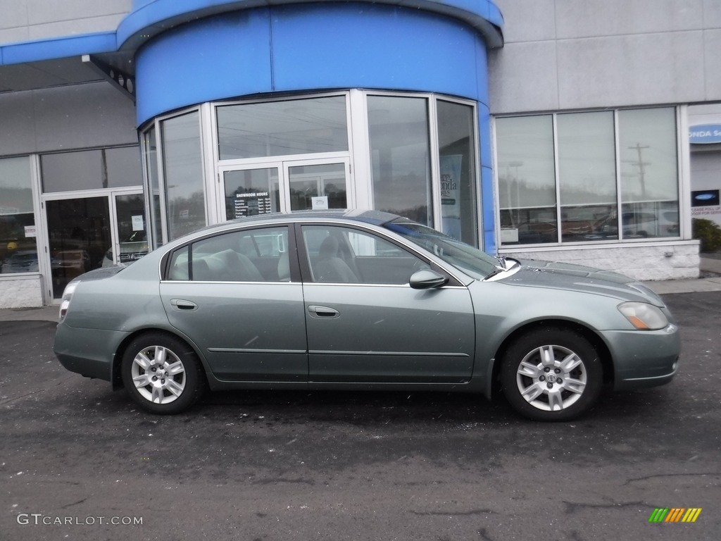 2005 Altima 2.5 S - Mystic Emerald Green / Blond photo #2