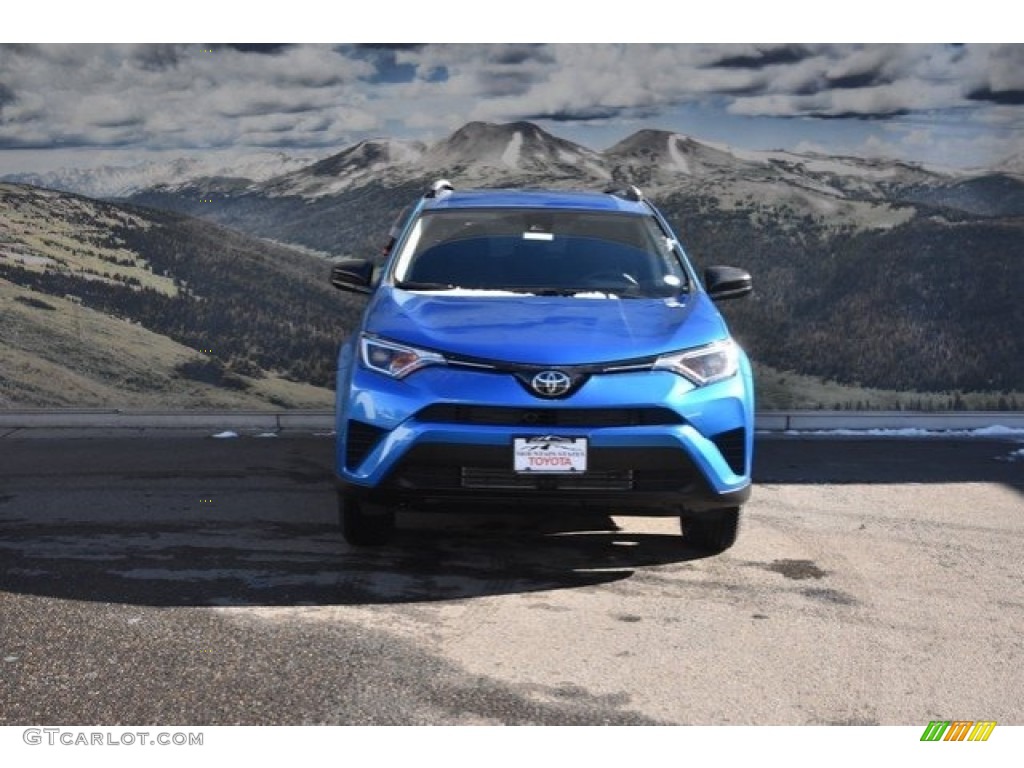 2018 RAV4 LE AWD - Electric Storm Blue / Black photo #2