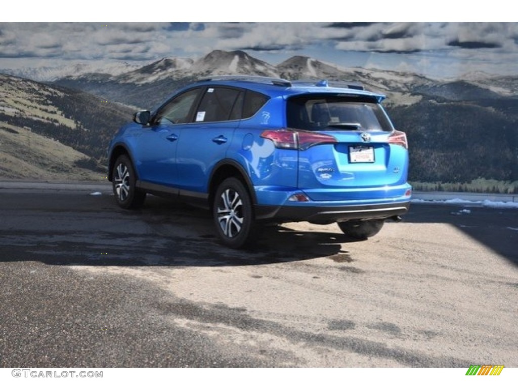 2018 RAV4 LE AWD - Electric Storm Blue / Black photo #3