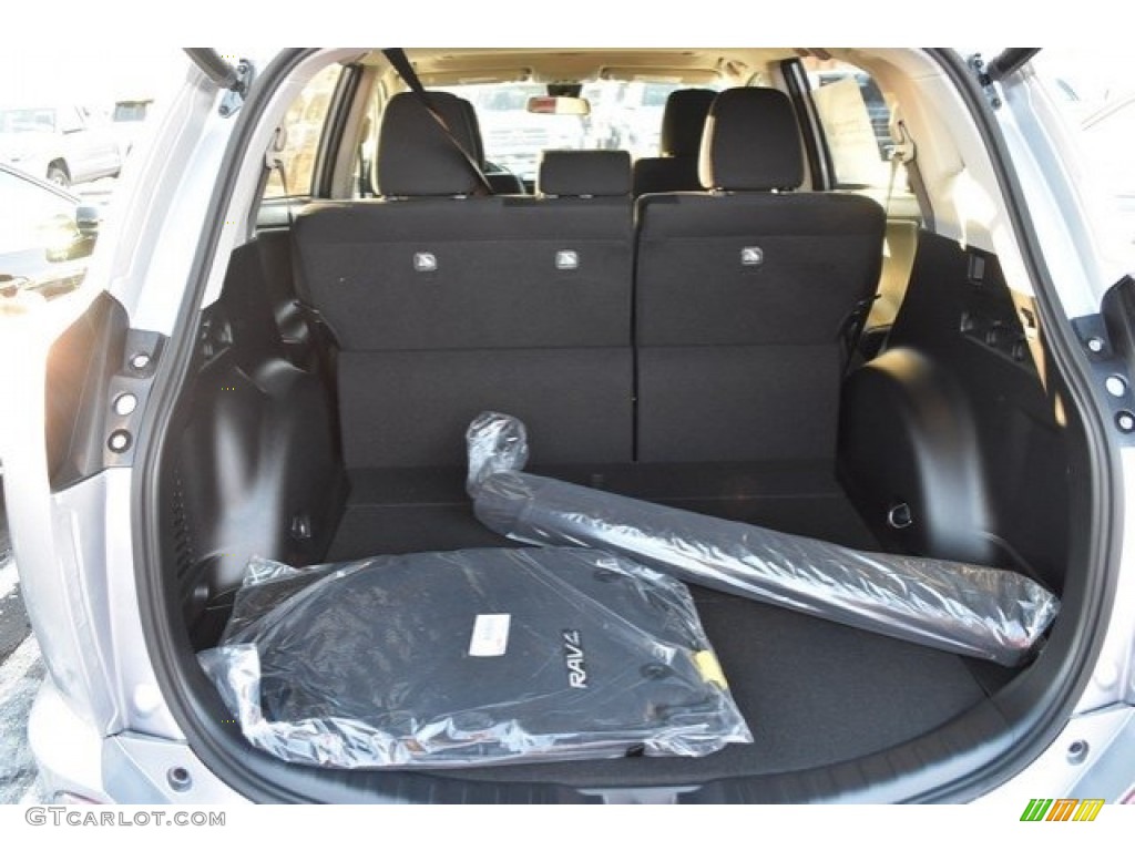 2018 RAV4 XLE AWD - Silver Sky Metallic / Black photo #8