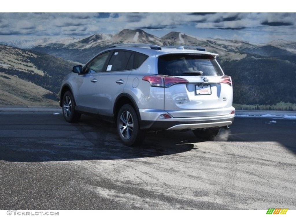 2018 RAV4 XLE AWD - Silver Sky Metallic / Black photo #3