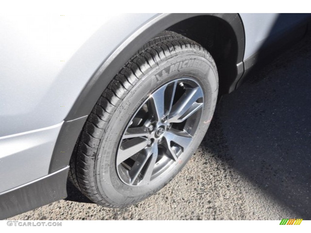 2018 RAV4 XLE AWD - Silver Sky Metallic / Black photo #9