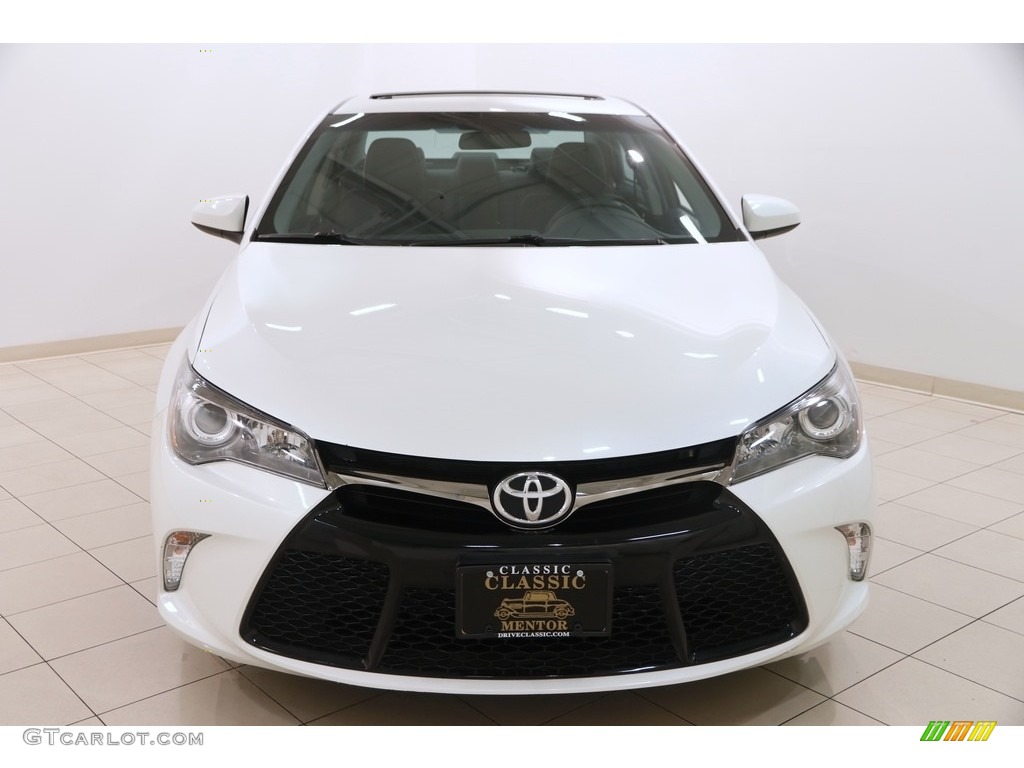 2015 Camry SE - Blizzard Pearl White / Black photo #2