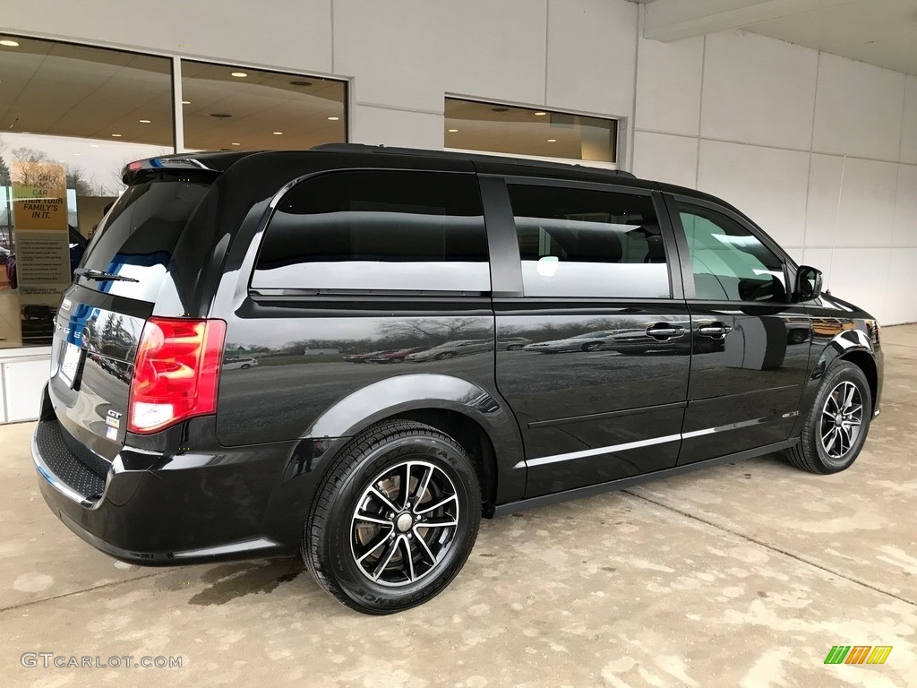 2017 Grand Caravan GT - Black Onyx / Black photo #3