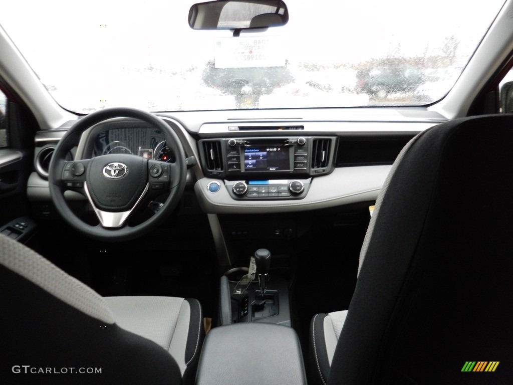 2018 RAV4 XLE AWD Hybrid - Ruby Flare Pearl / Ash photo #4