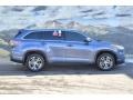 2016 Shoreline Blue Pearl Toyota Highlander XLE  photo #2