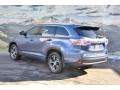 2016 Shoreline Blue Pearl Toyota Highlander XLE  photo #8