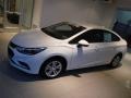 Summit White - Cruze LT Photo No. 2