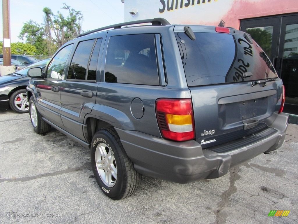 2002 Grand Cherokee Laredo - Steel Blue Pearlcoat / Sandstone photo #6