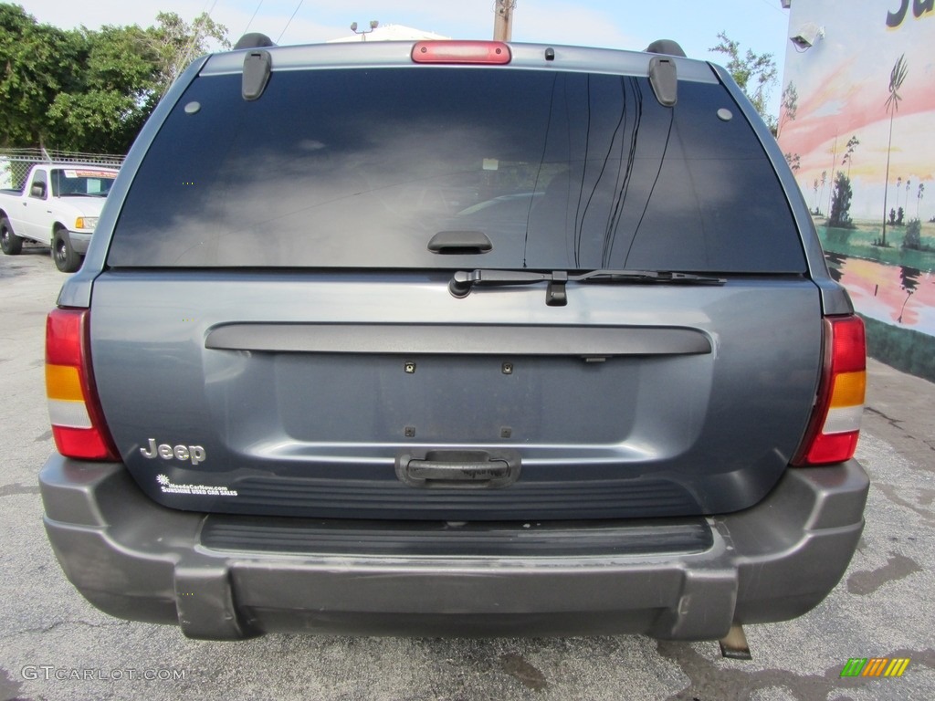 2002 Grand Cherokee Laredo - Steel Blue Pearlcoat / Sandstone photo #7