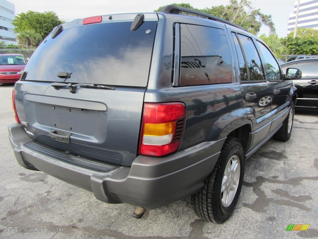 2002 Grand Cherokee Laredo - Steel Blue Pearlcoat / Sandstone photo #8