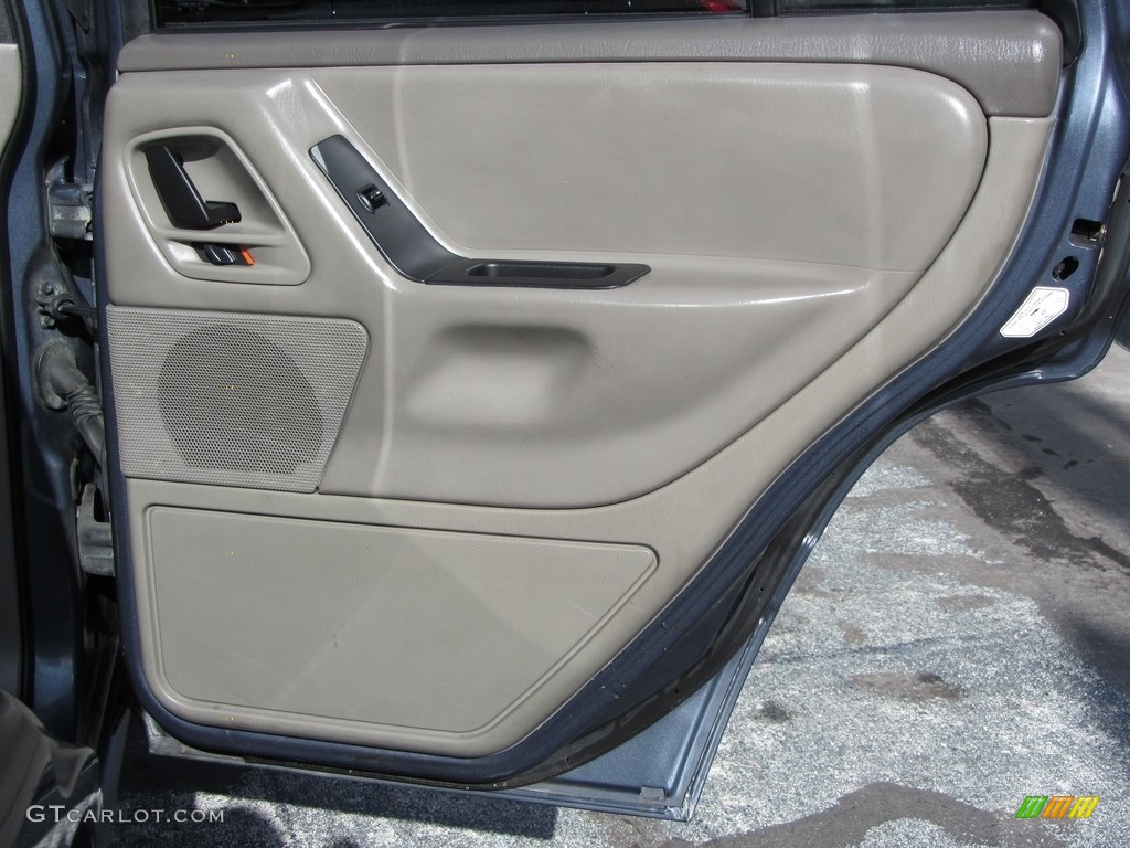 2002 Grand Cherokee Laredo - Steel Blue Pearlcoat / Sandstone photo #14