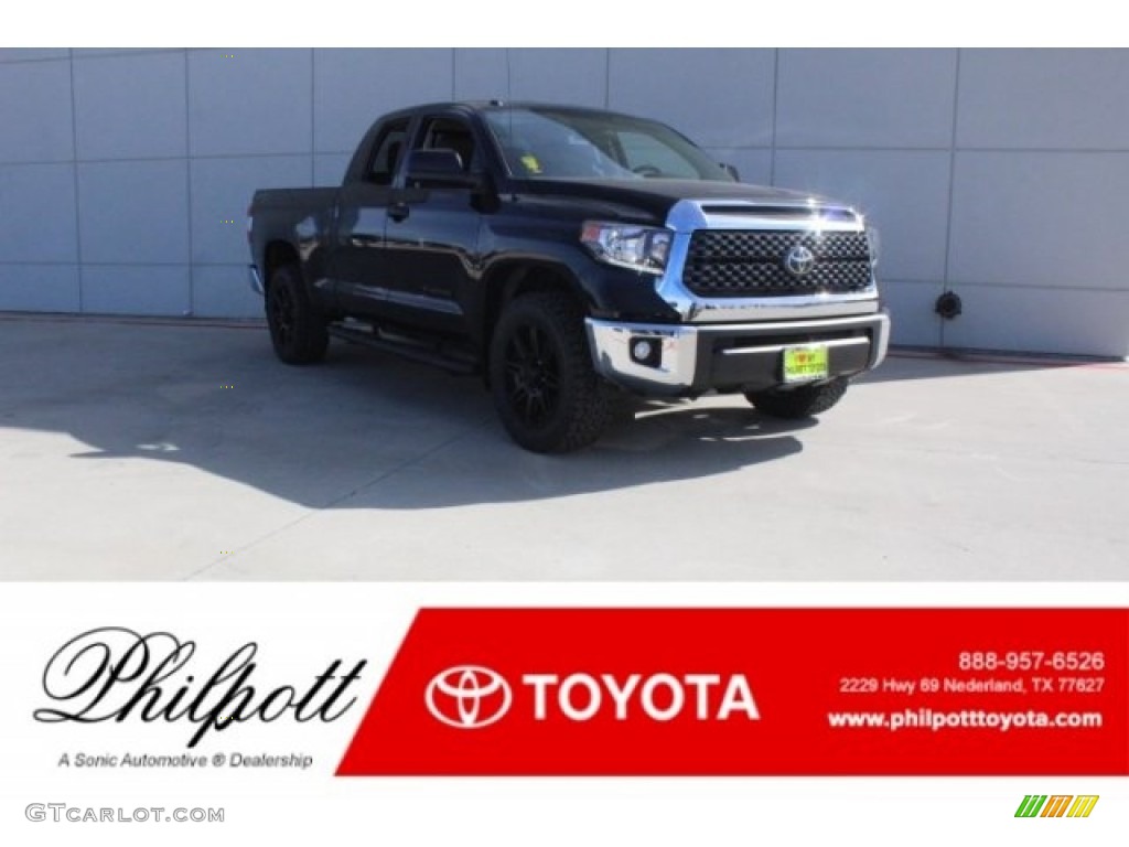 2018 Tundra SR5 Double Cab - Midnight Black Metallic / Graphite photo #1