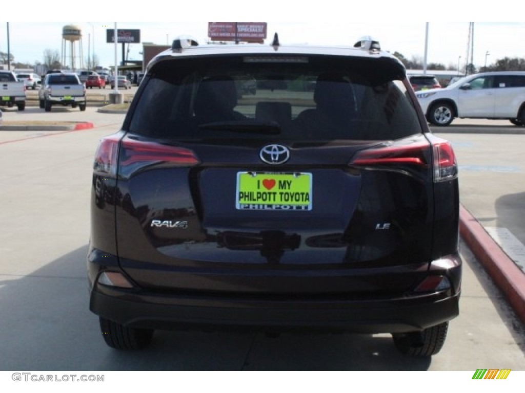 2018 RAV4 LE - Black Current Metallic / Black photo #7