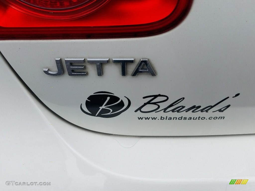 2006 Jetta 2.5 Sedan - Campanella White / Pure Beige photo #5