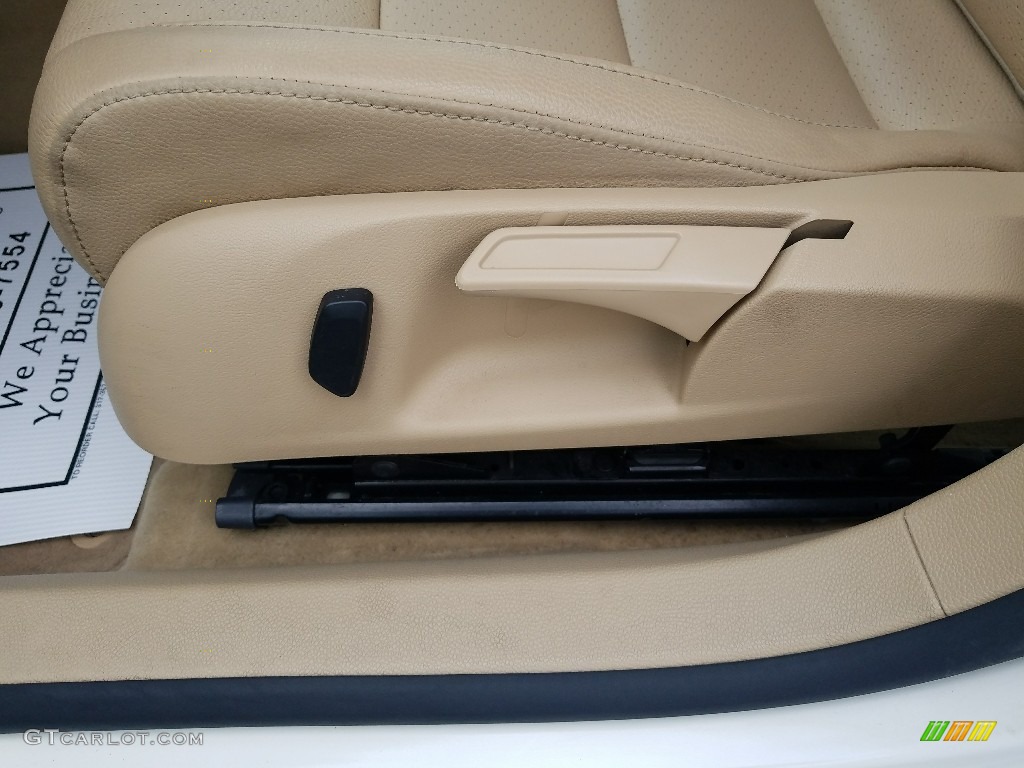 2006 Jetta 2.5 Sedan - Campanella White / Pure Beige photo #15