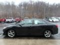 Attitude Black Metallic - Camry SE Photo No. 5