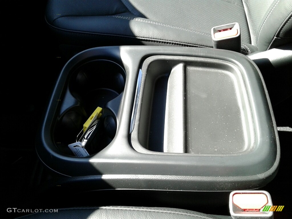 2018 Pacifica Touring L - Bright White / Black/Diesel photo #18