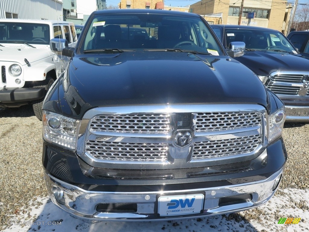 2018 1500 Laramie Crew Cab 4x4 - Brilliant Black Crystal Pearl / Black photo #5
