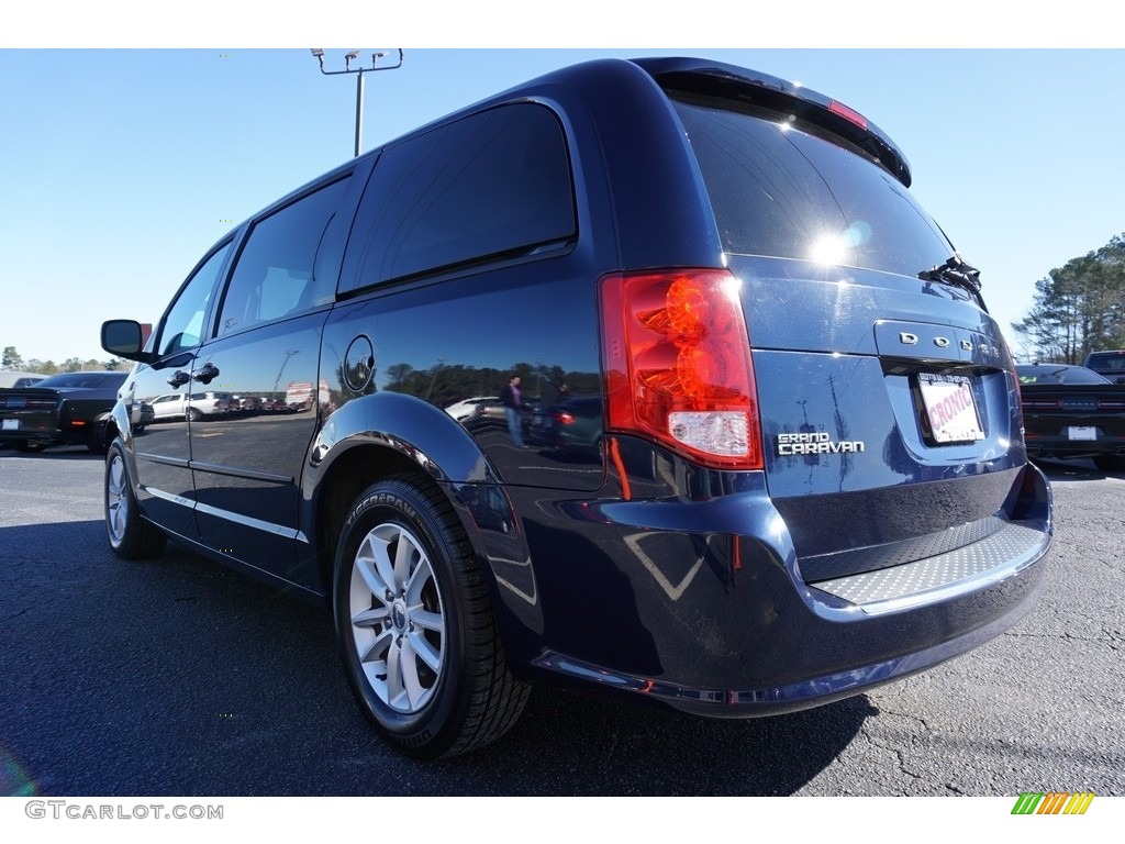 2014 Grand Caravan SXT - True Blue Pearl / Black/Light Graystone photo #5