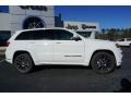 Bright White - Grand Cherokee Overland Photo No. 7