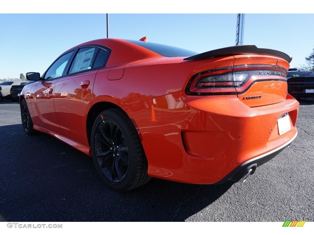 2018 Charger R/T - Go Mango / Black photo #5