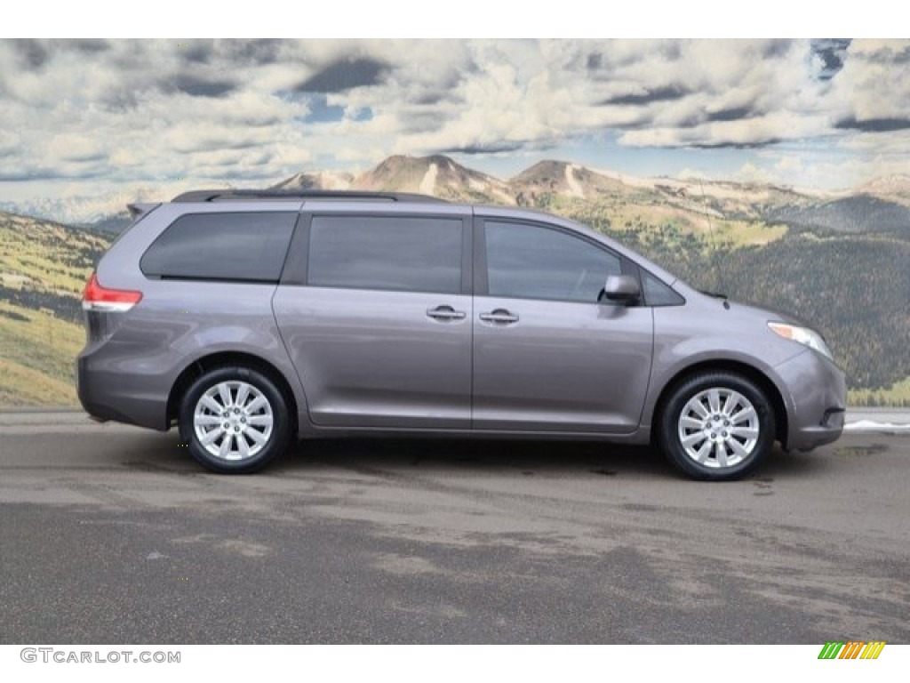 2011 Sienna LE AWD - Predawn Gray Mica / Light Gray photo #2