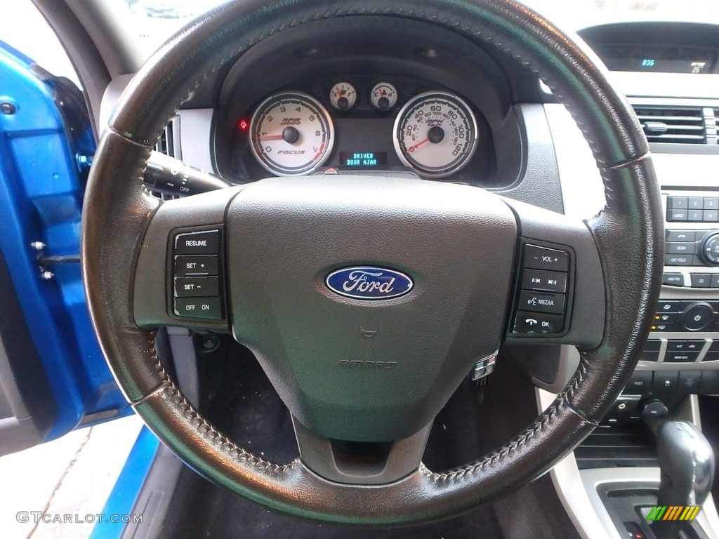 2010 Focus SE Sedan - Blue Flame Metallic / Charcoal Black photo #21