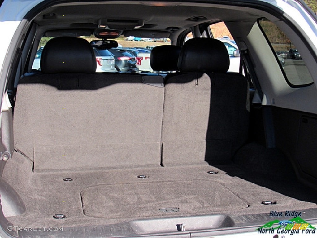 2007 Envoy Denali 4x4 - Summit White / Ebony photo #14