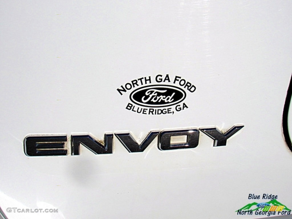 2007 Envoy Denali 4x4 - Summit White / Ebony photo #35
