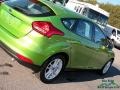 2018 Outrageous Green Ford Focus SE Hatch  photo #31