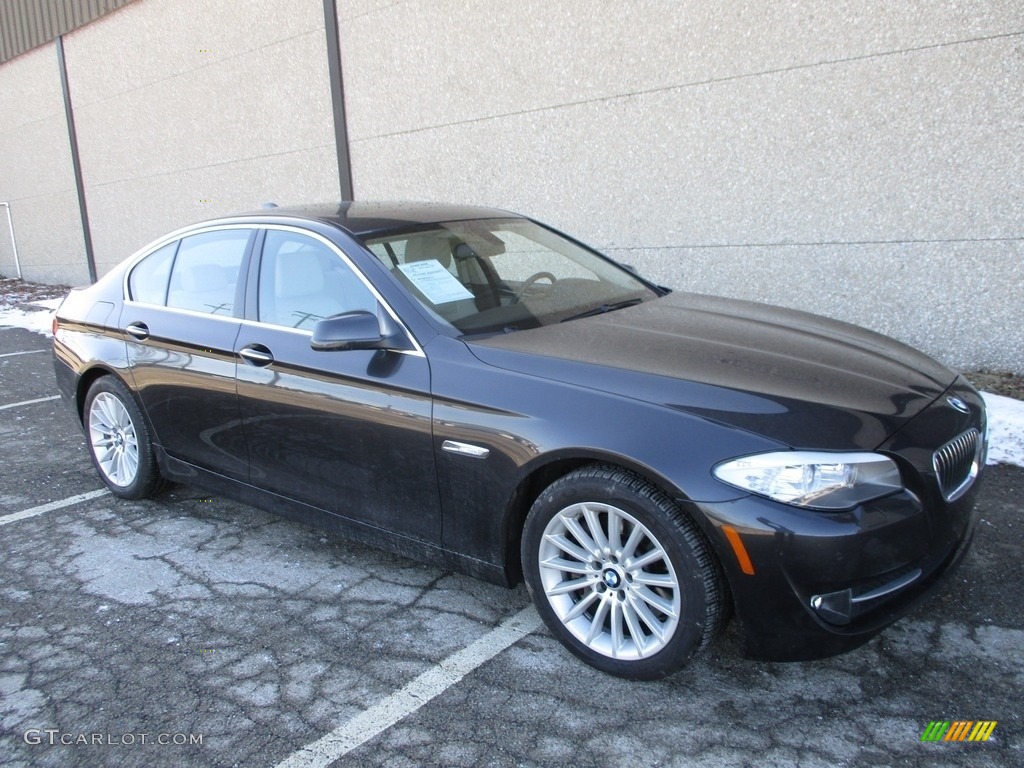 2013 5 Series 535i xDrive Sedan - Dark Graphite Metallic II / Oyster/Black photo #1