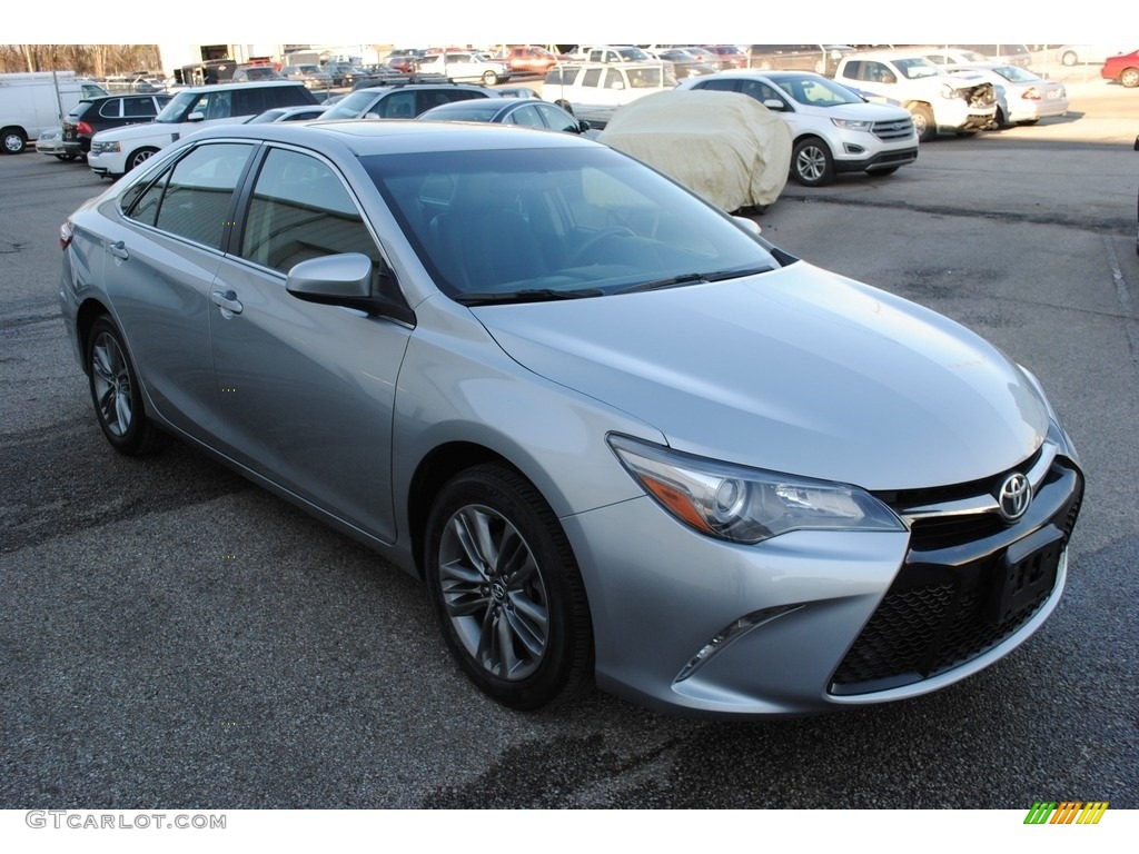 2015 Camry SE - Celestial Silver Metallic / Black photo #7