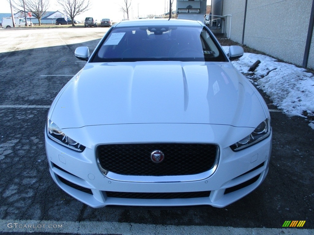 2017 XE 35t First Edition AWD - Glacier White / Light Oyster photo #9