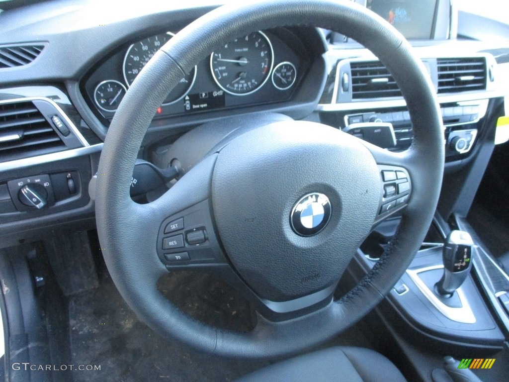2018 3 Series 320i xDrive Sedan - Alpine White / Black photo #15
