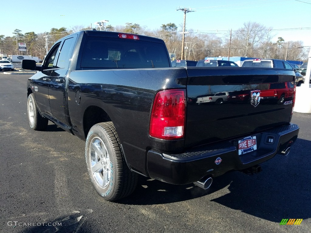 2018 1500 Express Quad Cab 4x4 - Brilliant Black Crystal Pearl / Black/Diesel Gray photo #4