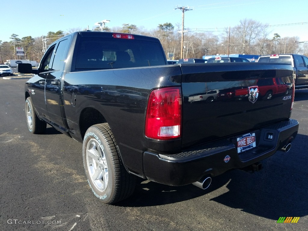 2018 1500 Express Quad Cab 4x4 - Brilliant Black Crystal Pearl / Black/Diesel Gray photo #4