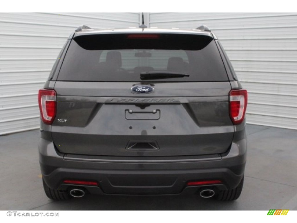 2018 Explorer XLT - Magnetic Metallic / Ebony Black photo #8