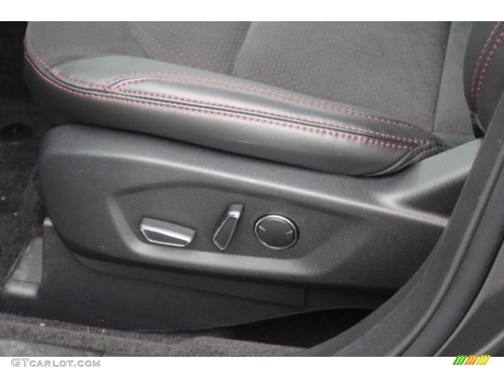 2018 Explorer XLT - Magnetic Metallic / Ebony Black photo #15
