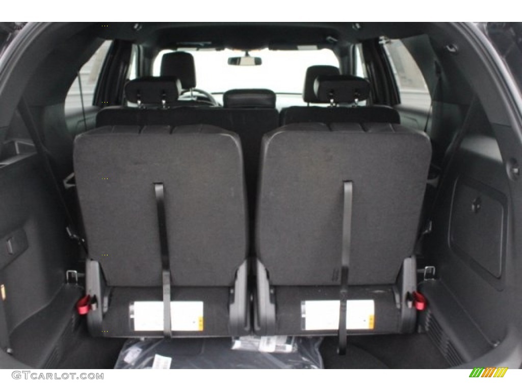 2018 Explorer XLT - Magnetic Metallic / Ebony Black photo #30