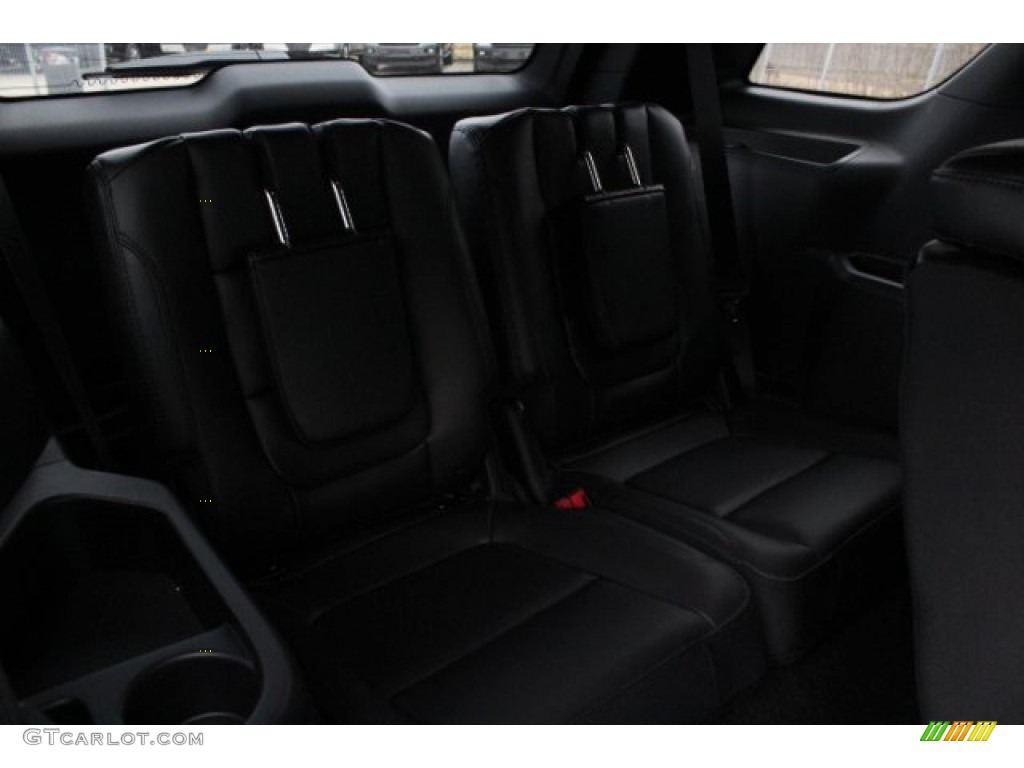 2018 Explorer XLT - Magnetic Metallic / Ebony Black photo #34